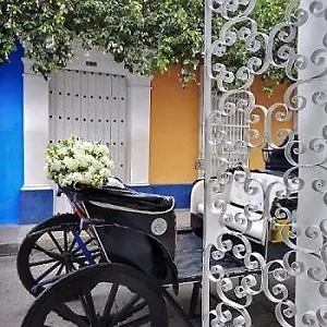Hotel Casa Abril Ii