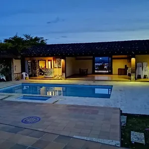 Guest house Hollywood, Rionegro